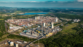 Litvínovská rafinérie se dokáže obejít bez ruské ropy