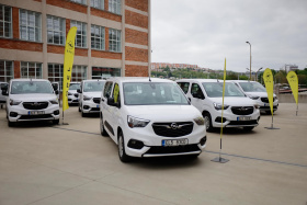 Zlínský kraj pořídil devět nových elektromobilů