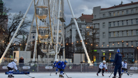 Moravské náměstí se rozloučilo s kluzištěm i vyhlídkovým kolem