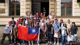 Radnici navštívili studenti z Tchaj-wanu